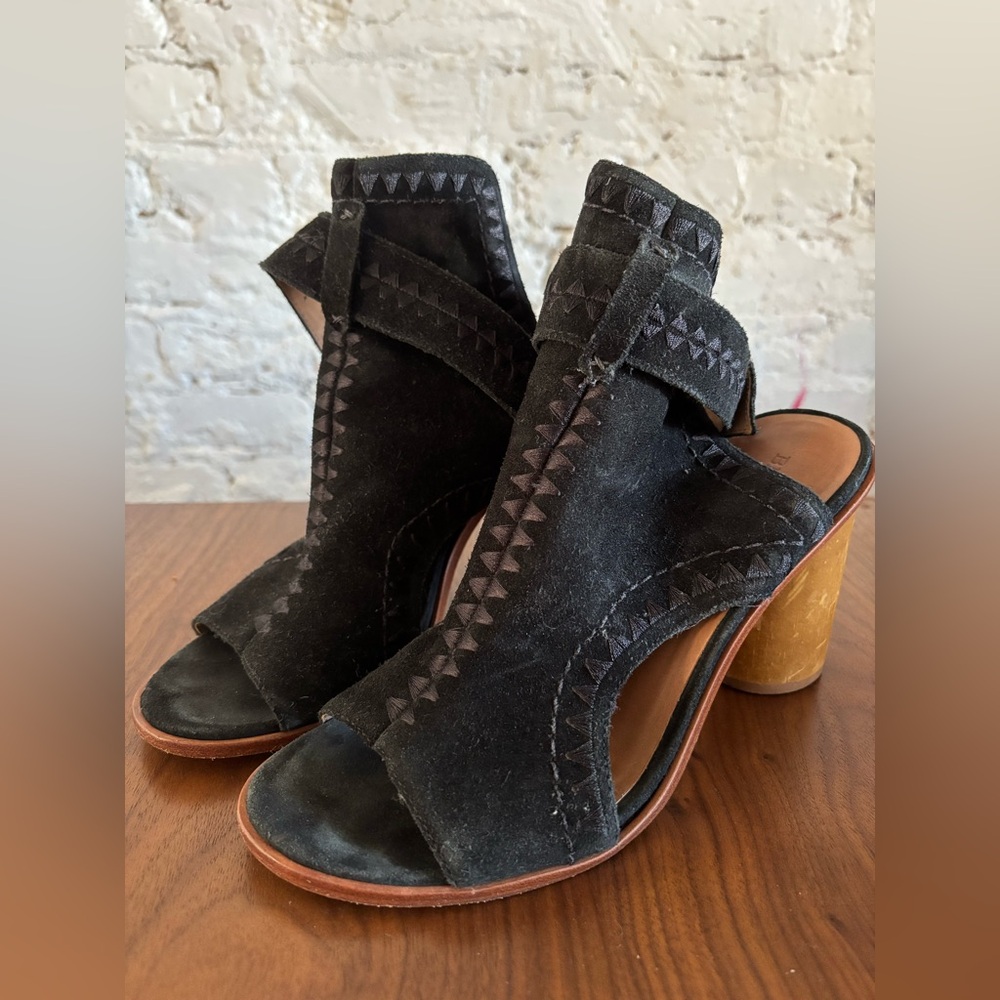 Bernardo Black Suede‎ Heeled Sandals w/ ankle strap, size 8
